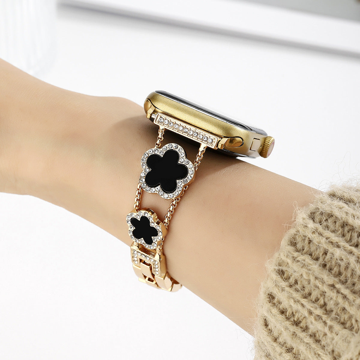 Gold Clover Apple Watch Band