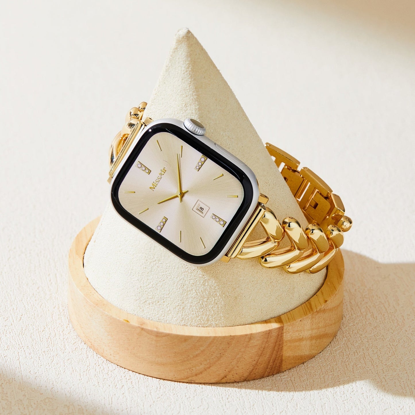 Elegant Leaf Design Apple Watch Band