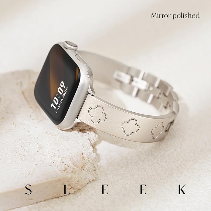 Luxury Clover Bracelet Strap Compatible with Apple Watch