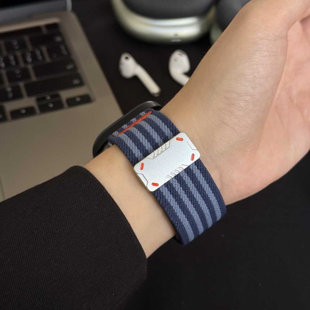 iBandGear ArmorFlex Magnetic Trail Band for Apple Watch - detail 9