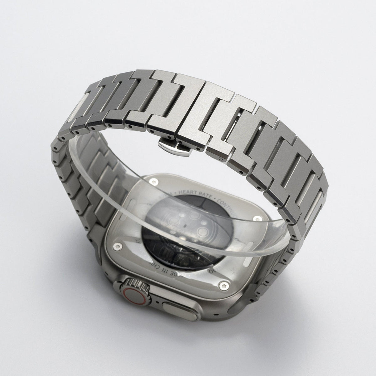 iBandGear DLC-Enhanced Solid Titanium Link Bracelet for Apple Watch - detail 5