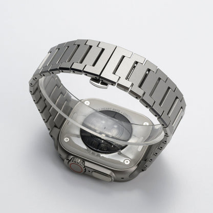 iBandGear DLC-Enhanced Solid Titanium Link Bracelet for Apple Watch - detail 5